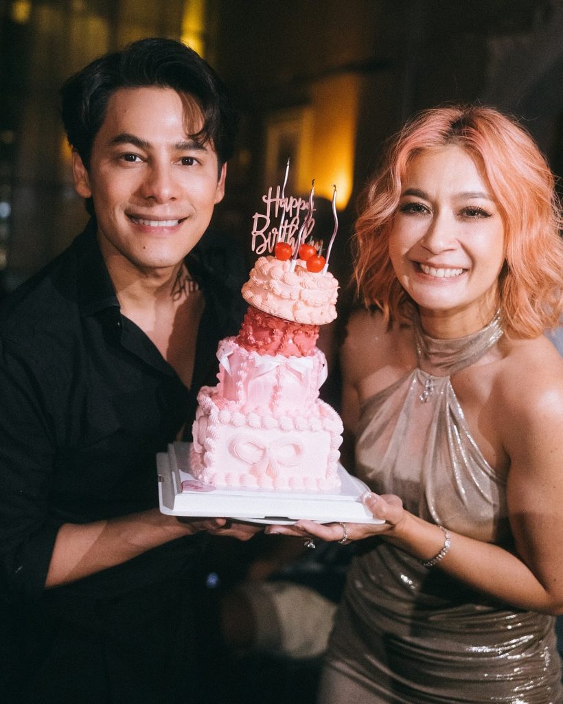 เอมี่ กลิ่นประทุม ปล่อยจอย! ฉลองวันเกิด อายุ 43 ปี