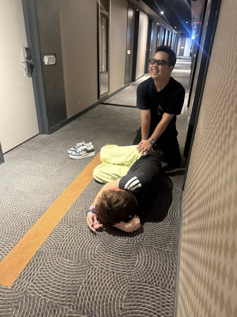 ศิลปินหนุ่มดังโต้กลับดราม่า หลังมีภาพเมา ล้มพับที่พื้นโรงแรม
