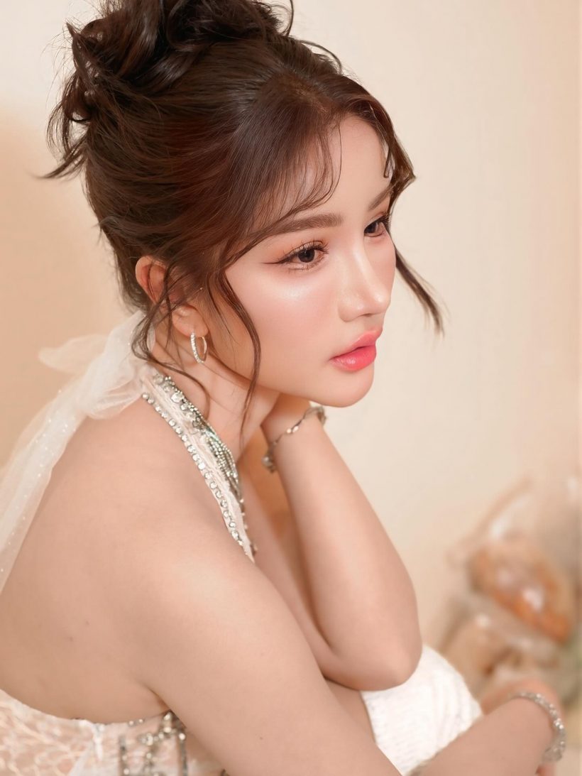 อึ้ง! หน้าใหม่ แพรวพราว แสงทอง เด็กลงมาก ราวกับคนละคน