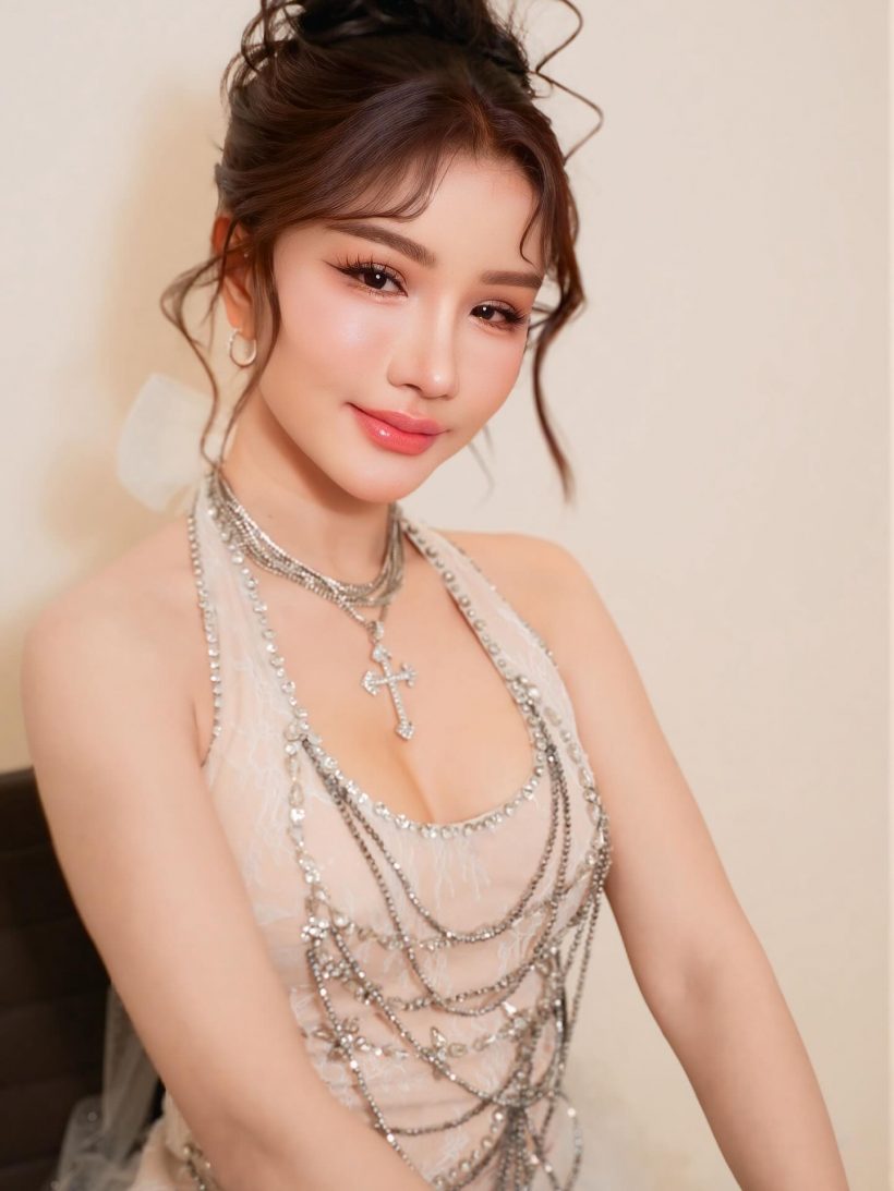 อึ้ง! หน้าใหม่ แพรวพราว แสงทอง เด็กลงมาก ราวกับคนละคน