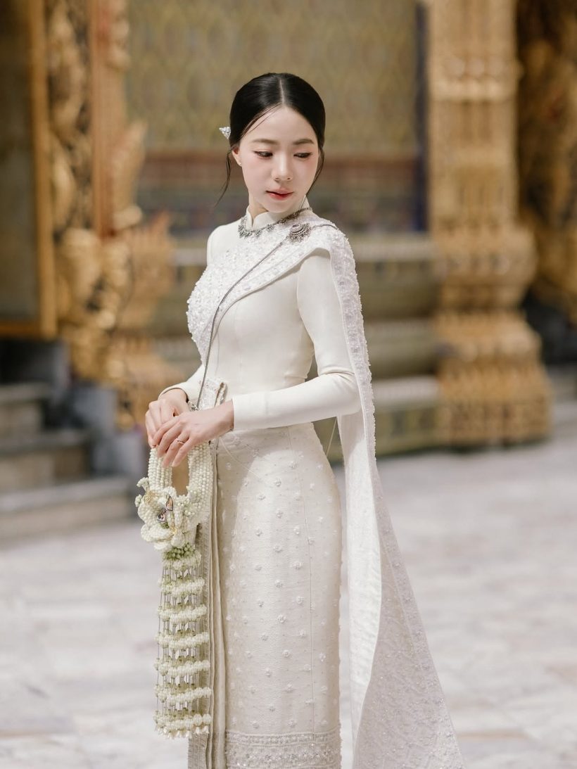 ลูกน้ำ พี่สาวนนกุล งามสง่าในชุดไทย พร้อมออกเรือนเป็นฝั่งฝา