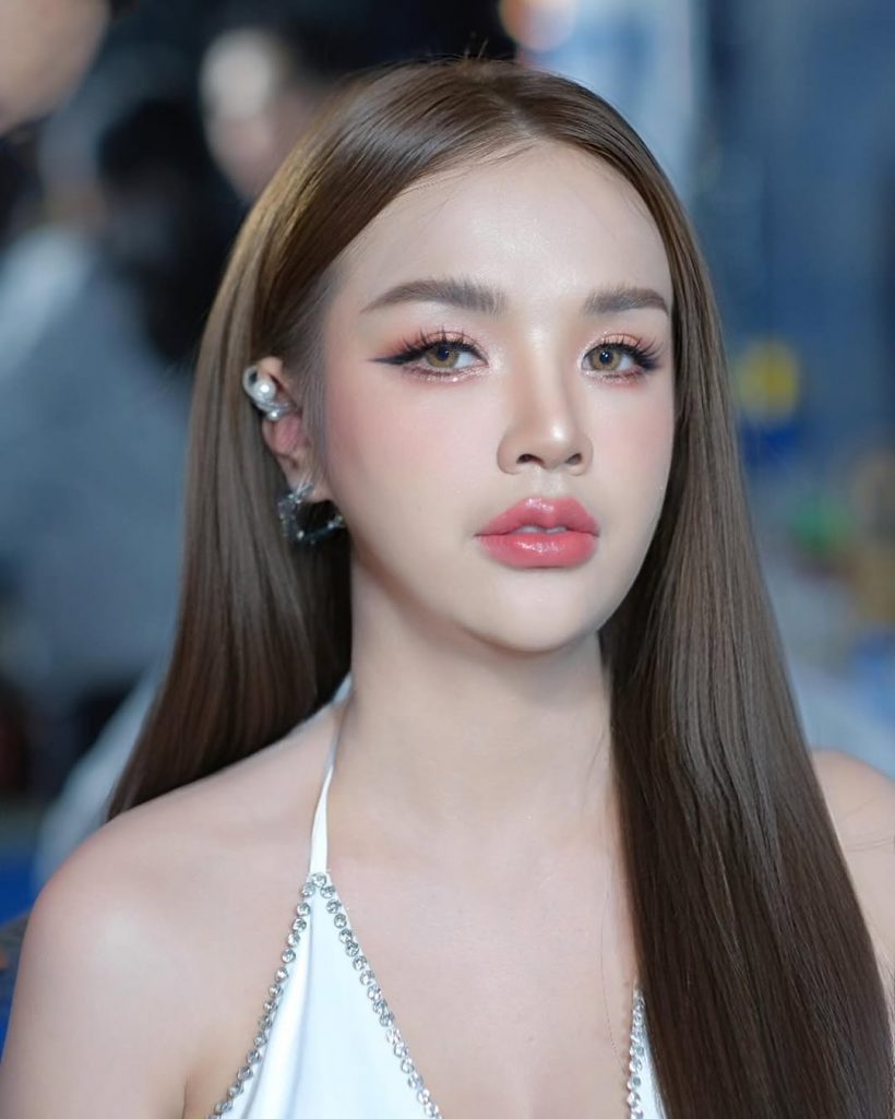 ใจฟู! เจนนี่-ครูเบียร์ กับช็อตน่ารักๆ ซัพพอร์ตกันดีมาก