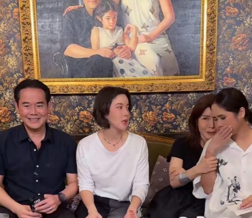 ส่องเป๊กธัญญ่า ในไลฟ์สดล่าสุด หลังประกาศลดสถานะ