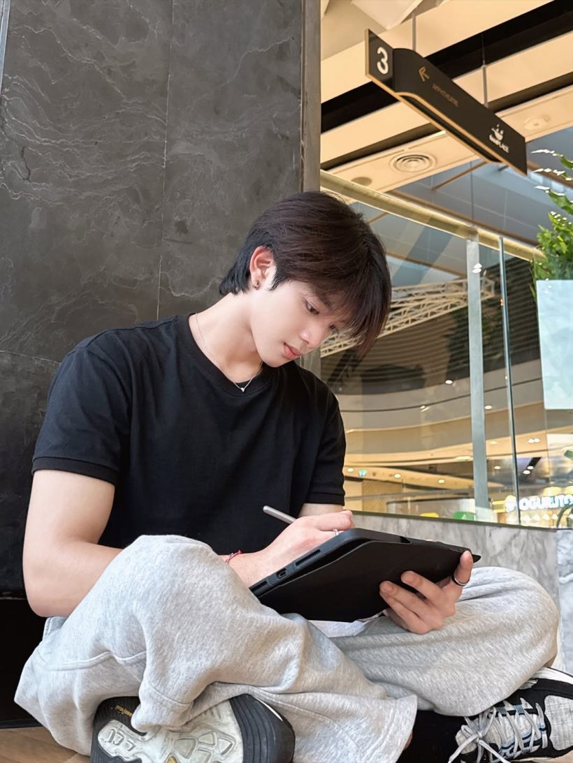 เปิดวาร์ปหนุ่มหล่อ GMMTV เบ้าหน้าพรีเมี่ยมเเต่ทำไมกระเเสไม่ปัง