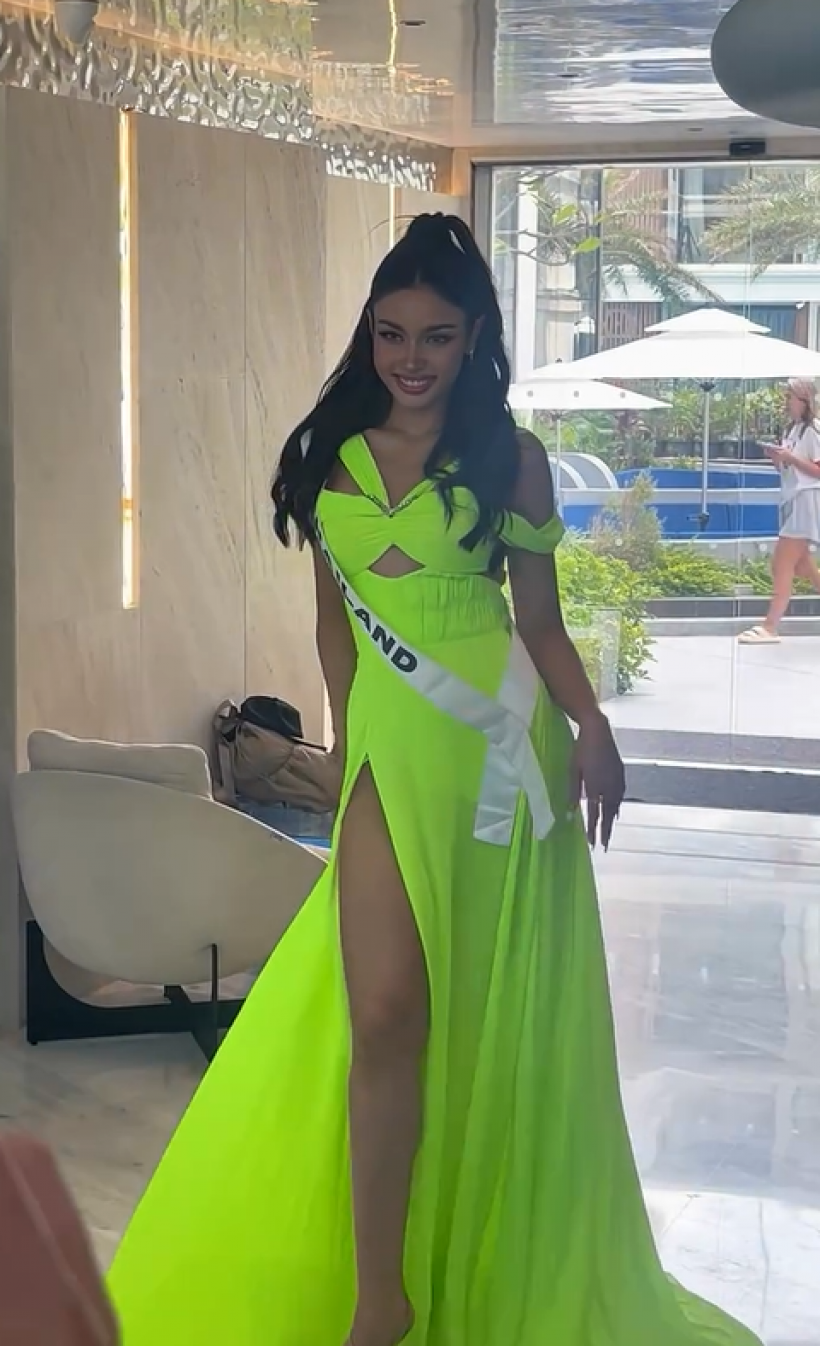 สีเเสบตา! เดรสเขียวนีออนของ วีณา ทำคอมเมนต์ชาวเน็ตเเตก!