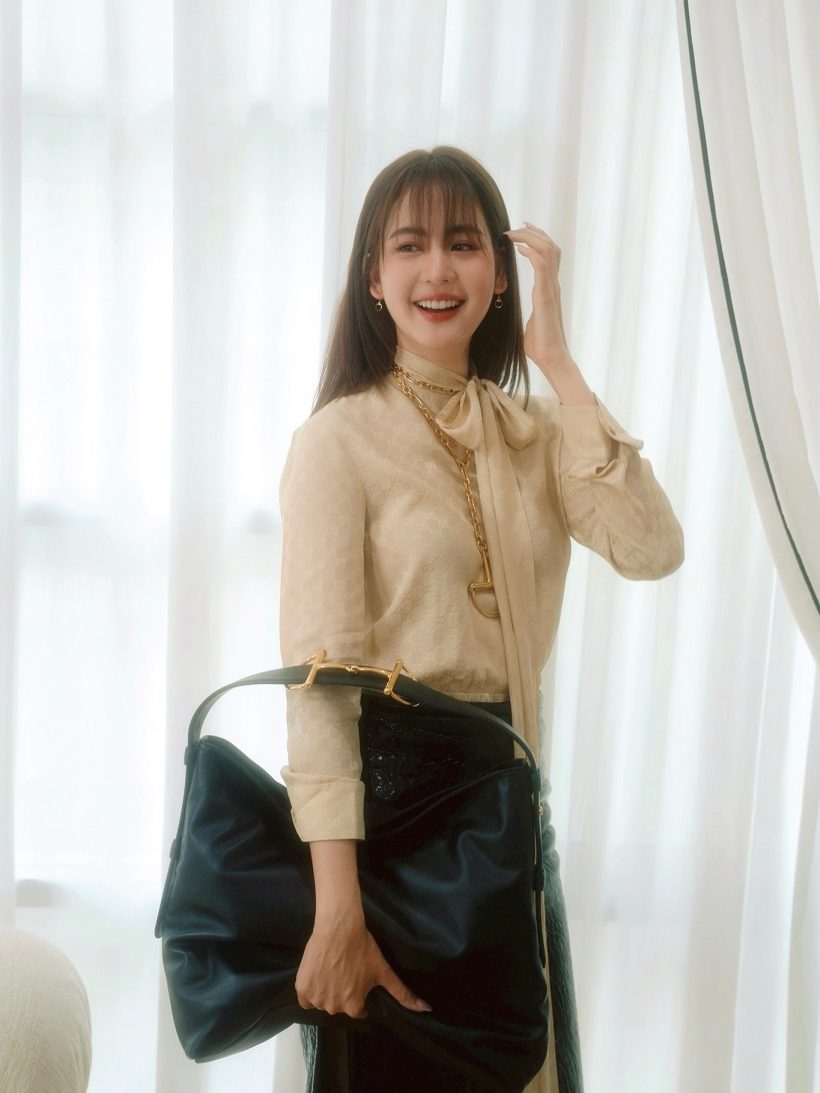 โบว์ เมลดา เล่าประสบการณ์ระทึก โดนหนุ่มล้อมที่อังกฤษ!