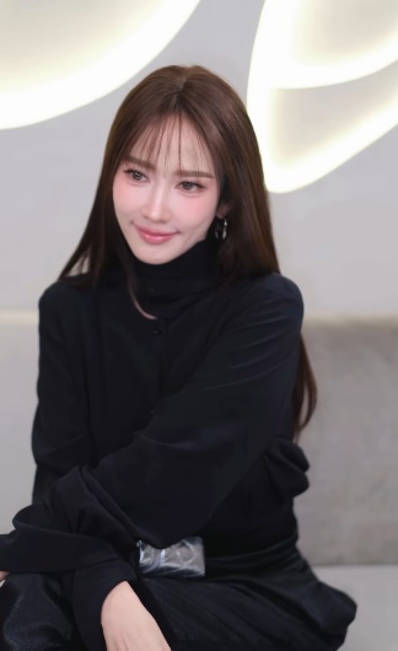 ไม่ต้องเดาแล้ว! อั้ม พัชราภา-หนุ่มหล่อคนนี้ สถานะคือ...