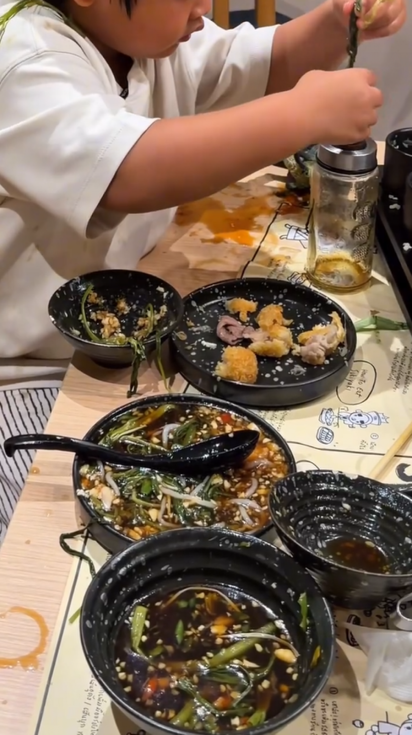 ดราม่า! น้ำชา ชีรณัฐ ปล่อยลูกเล่นซน เจ้าของร้านร้องไห้เเล้ว