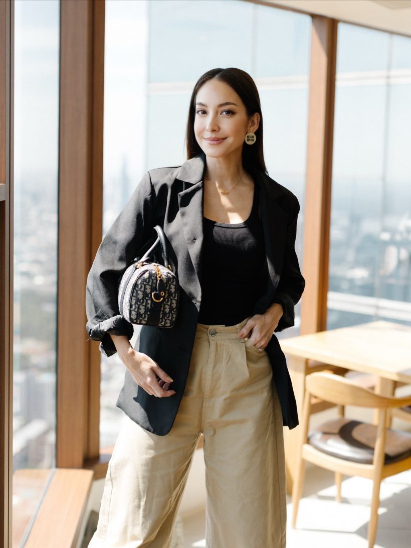 ชาวเน็ตจับตา! เจนี่ เคลื่อนไหวรีโพสต์3สตอรี่ อ่านจบมีเลิ่กลั่ก