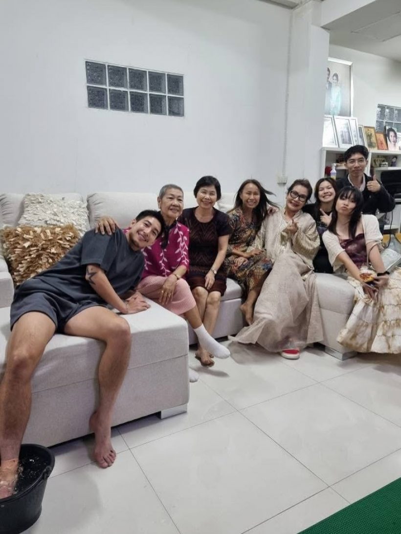 ส่องวันหยุดยาว โต่โน่ เวอร์ชั่นหนุ่มโสด ขอพักรักมาซบตักอุ่น!