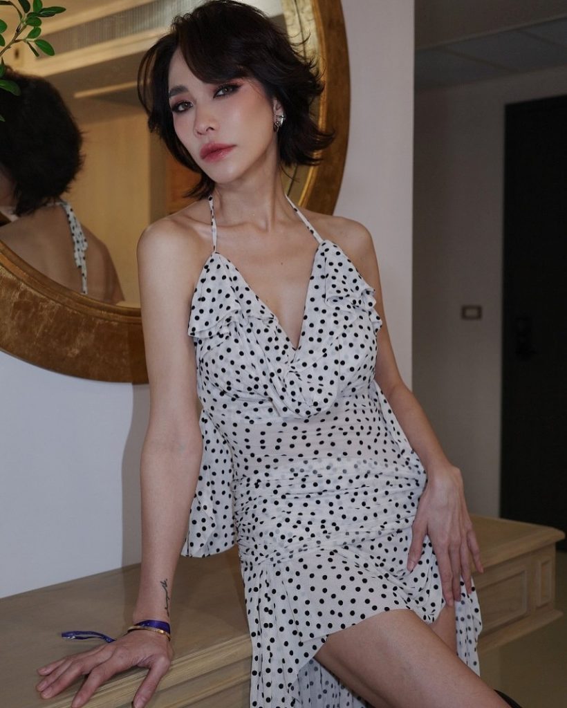 พลอย เฌอมาลย์ เล่าเส้นทางต่อสู้มะเร็ง! เอฟเฟกต์ยาทำชีวิตเปลี่ยน