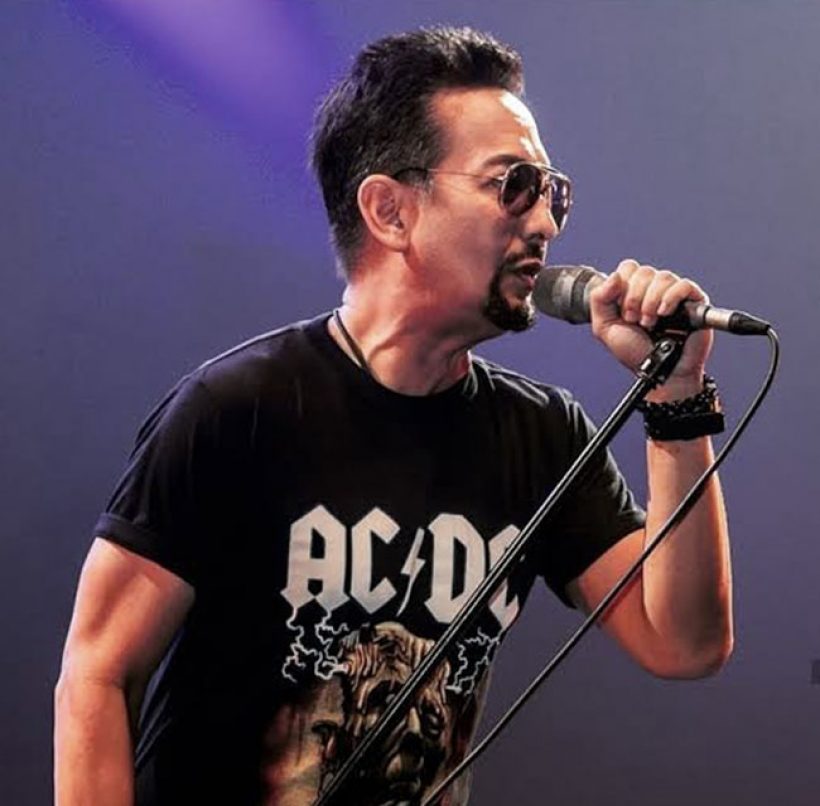 นนนี่ ฟาดนิ่มๆ! เจอชาวเน็ตถามหาพ่อบิลลี่ กลางรูปพรีเวดดิ้ง