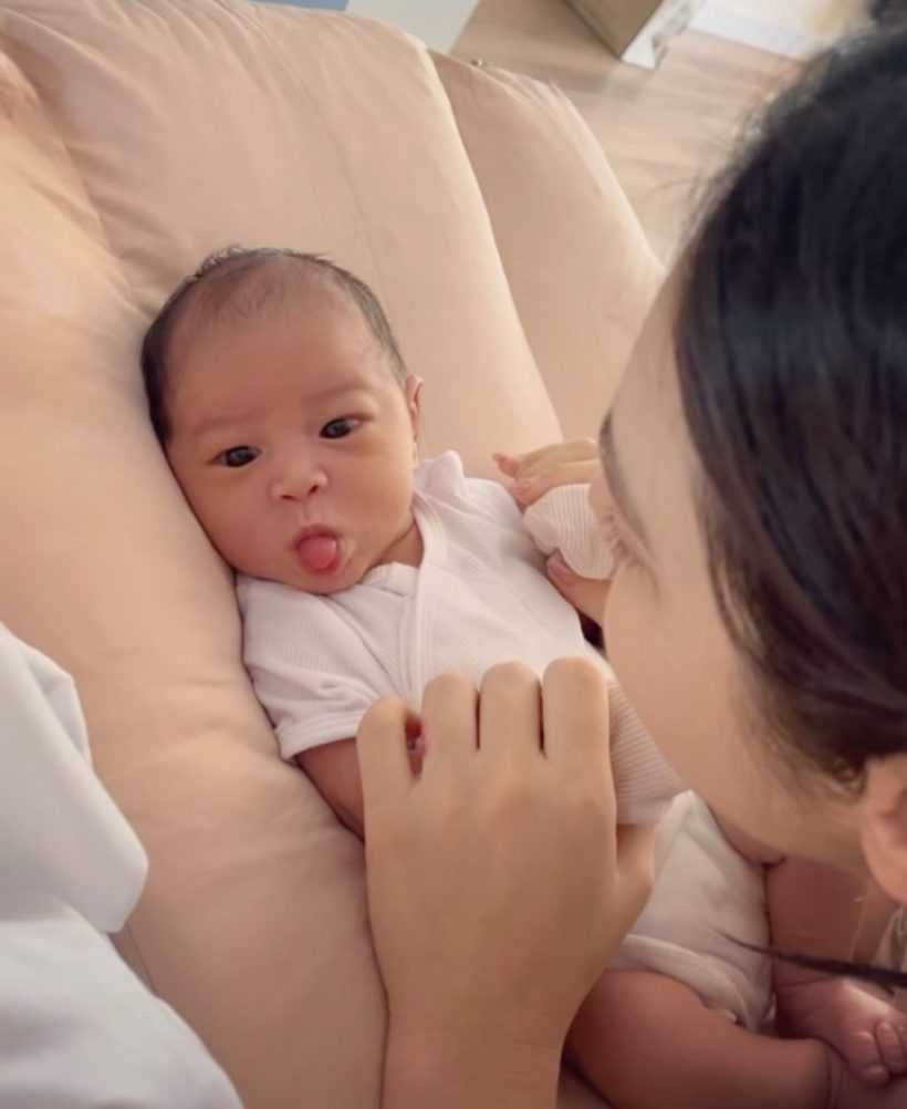 รีวิวชีวิตพ่อแม่ลูกอ่อน แมท-เฟม ตั้งใจเลี้ยงลูกเอง เห็นภาพแล้วรู้เลย