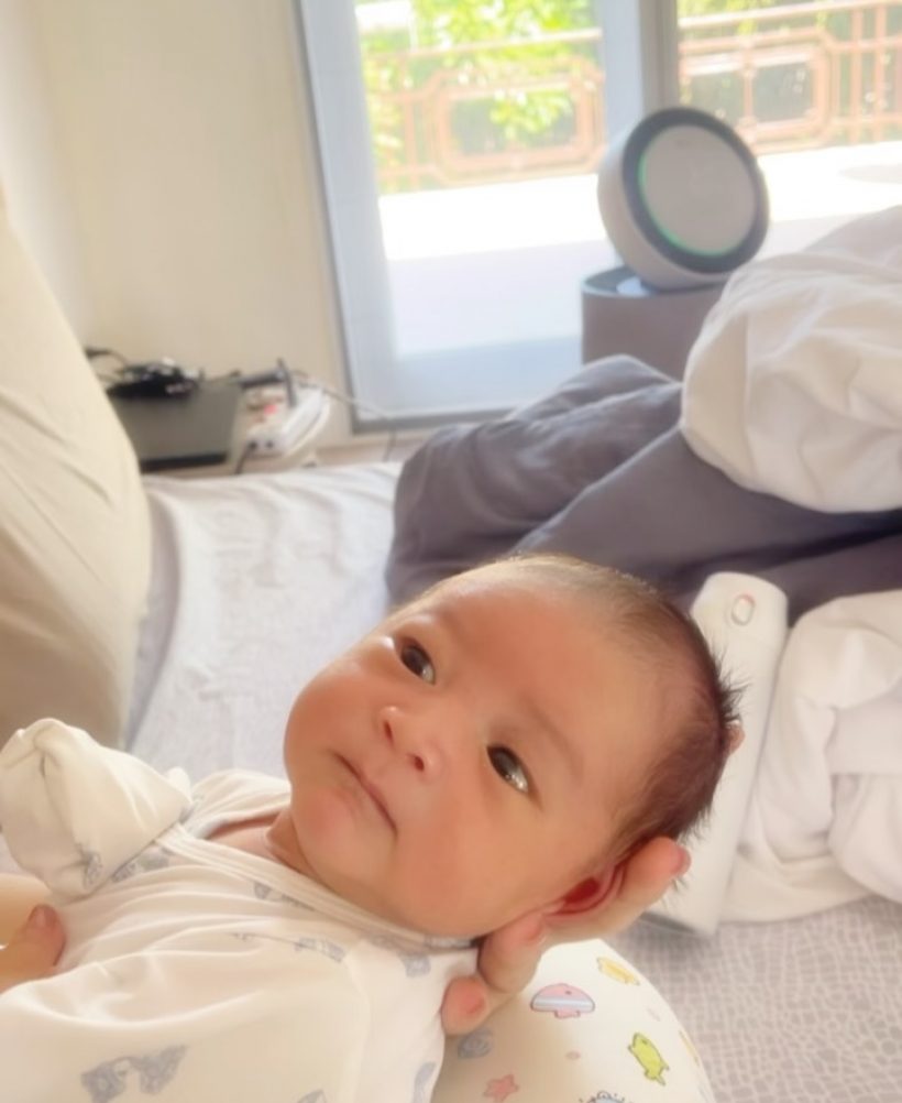 รีวิวชีวิตพ่อแม่ลูกอ่อน แมท-เฟม ตั้งใจเลี้ยงลูกเอง เห็นภาพแล้วรู้เลย