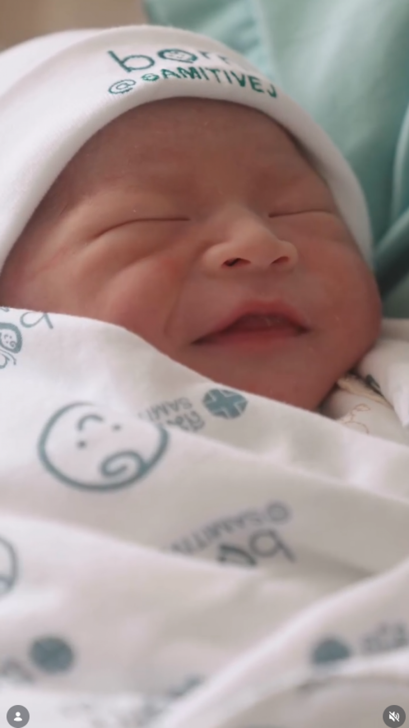 เปิดหน้าชัดๆ! น้องพบรัก ลูกชายเจมส์จิ มารายงานตัวแล้วคร๊าบ