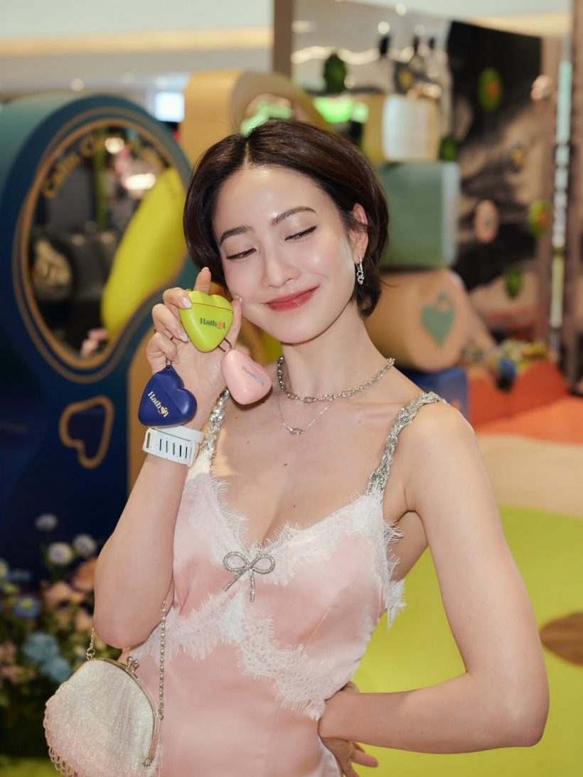 เพื่อนรักร่วมช่องโผล่ยินดีธุรกิจใหม่ เบลล่า ตอกย้ำมิตรภาพมั่นคง