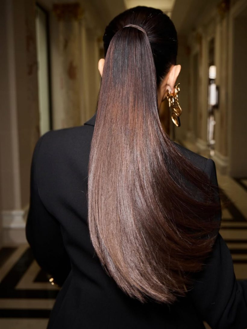 เธอคนนี้ ร่วมงาน Paris Fashion Week สวยเรียกแฟลชไม่หยุด