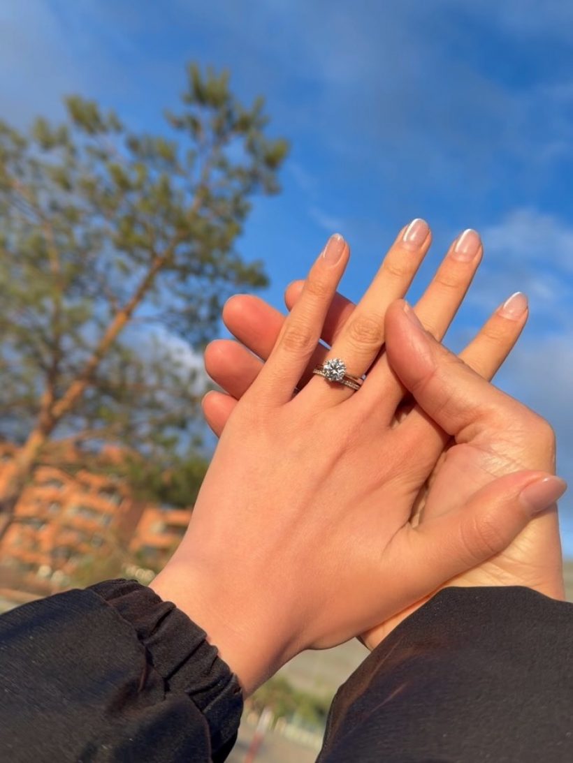 สิ้นสุดการรอคอย พระเอกขอนางเอกแต่งงาน กลางแสงเหนือ