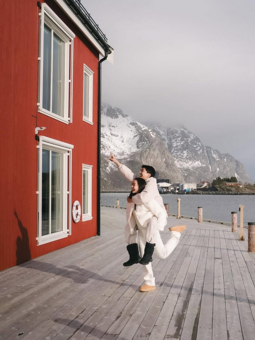 สิ้นสุดการรอคอย พระเอกขอนางเอกแต่งงาน กลางแสงเหนือ