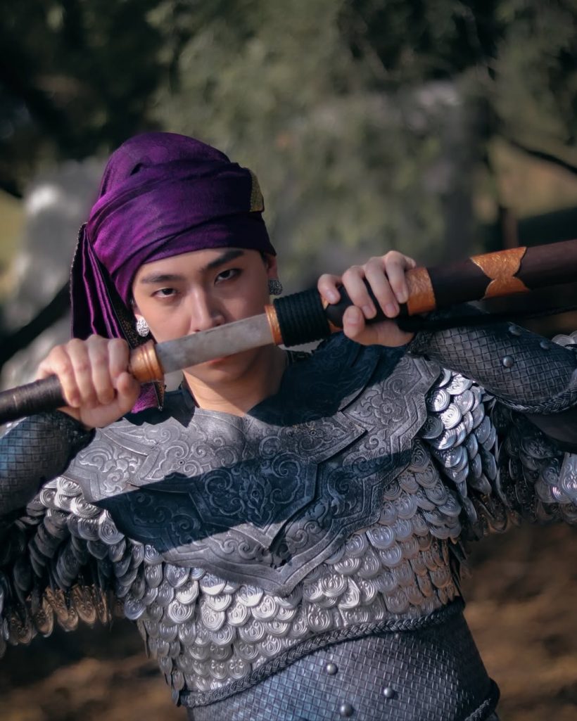 เซอร์ไพรส์! ดาราหนุ่มดัง โผล่เล่นหงสาวดี ถูกแซว มาทำไม