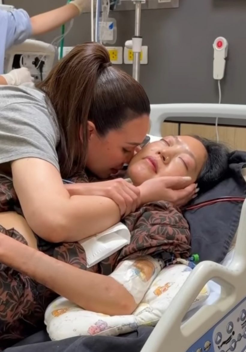 ดาราดัง เยี่ยมคุณหญิงแมงมุม ซึ้งมิตรภาพสุดที่เงินทองก็ซื้อไม่ได้