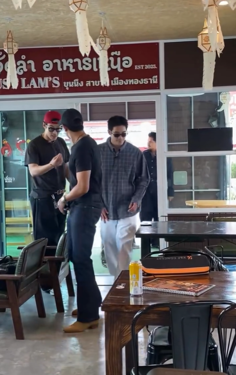 ชาวเน็ตรีวิวเจอตัวจริงพระเอกดัง อึ้ง! หล่อกว่าในจอล้านเท่า