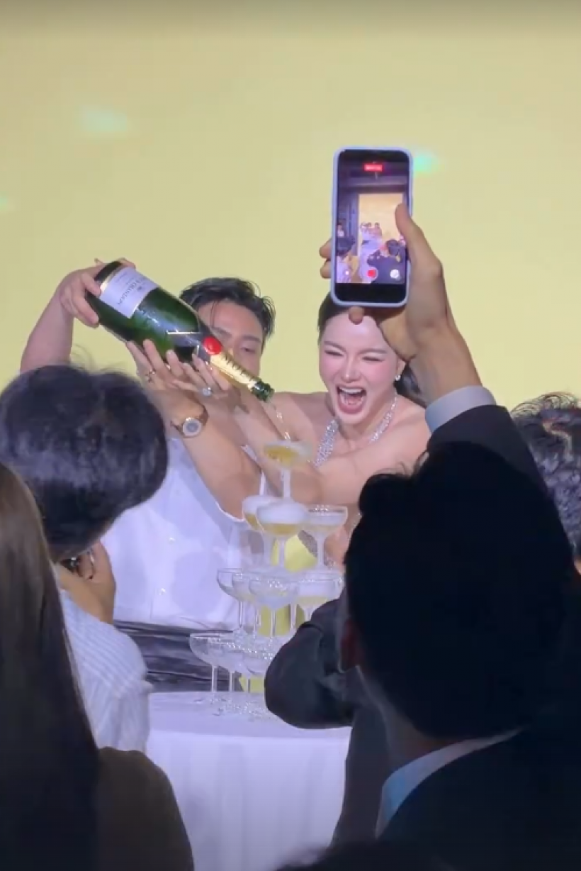 เเห่ยินดี กวาง-เฮ้าส์ สิ้นสุดทางเเฟน ฉลองงานวิวาห์ชื่นมื่น!