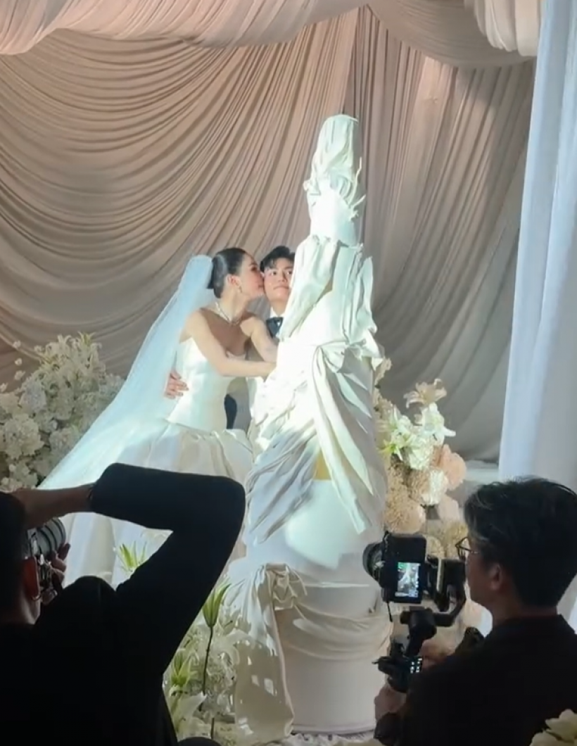 เเห่ยินดี กวาง-เฮ้าส์ สิ้นสุดทางเเฟน ฉลองงานวิวาห์ชื่นมื่น!