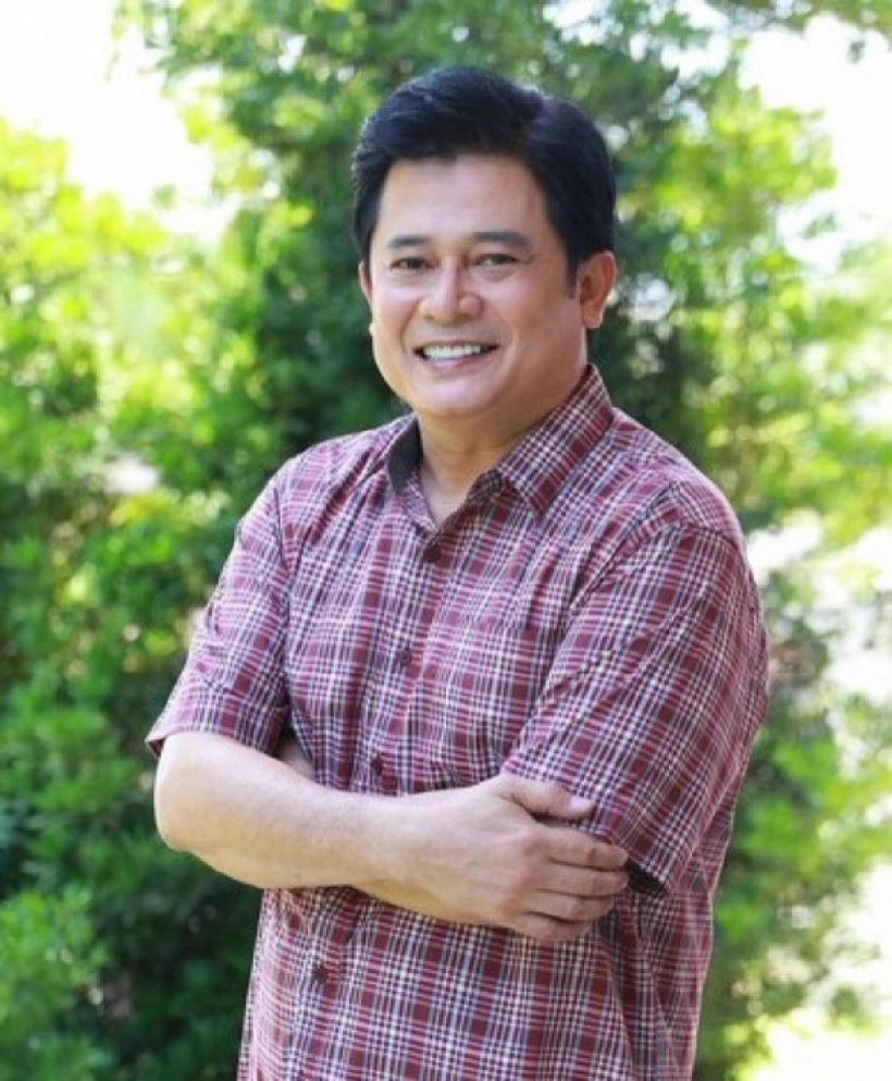 สุดยอด! หนุ่ม สันติสุข ปลื้มลูกชายเรียนจบสถาบันระดับโลก