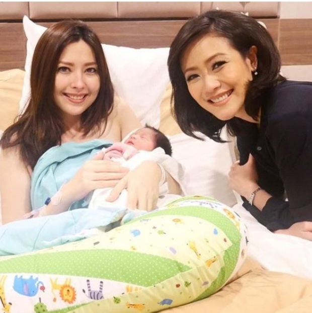 หมวย อริสรา สดใสใกล้คลอดลูกคนแรก หลังเฝ้ารอคอยถึงสิบปี