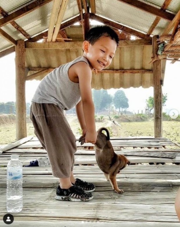 พลอย พลอยพรรณ  งดเดินห้าง! พาลูกเที่ยวป่าเเบบจัดเต็ม งานนี้สนุกสุดๆ 