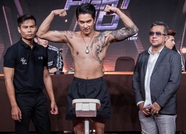 โมเมนต์น่ารักหลังเวที! 10 fight10 ดีเจแมน -  เติ้ล ธนพล เเพ้ชนะไม่สำคัญ