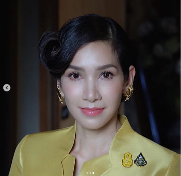  ส่องความสวย  นุสบา สวมชุดผ้าไทย ต้อนรับผู้นำประเทศจากอาเซียน โชว์ความเป็นไทยได้สง่างามมาก!