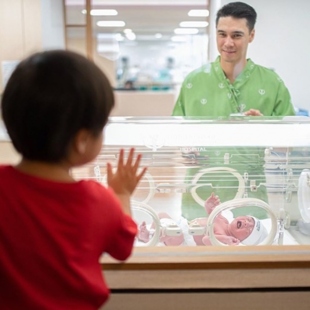 ย้อนฟังเส้นทางรัก แมทธิว-ลิเดีย พร้อมจับมือฝ่าโควิด-19