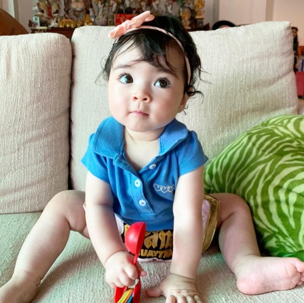 น่ารักจังลูก ลิเดียโพสต์ภาพ น้องเดมี่ ในชุดกางเกงมวยค่ายคงสิทธา 