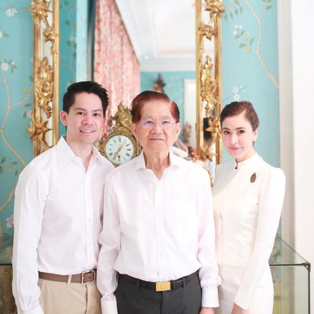 ศรีริต้า ร่วมทำบุญวันเกิดแม่สามี สุดเสียดายที่ไม่มีโอกาสได้เจอท่าน