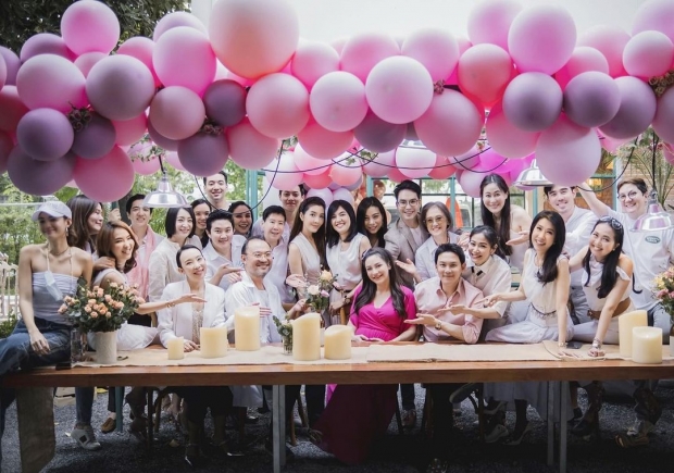 ฟลุค-นาตาลี จัดปาร์ตี้ Baby Shower ต้อนรับเบบี๋หมื่นล้าน ลูกสาวคนแรก