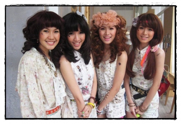 เปิดภาพล่าสุด 4 สาว Olives รวมตัวครบรอบ 10 ปี มีใครจำกันได้มั้ย?