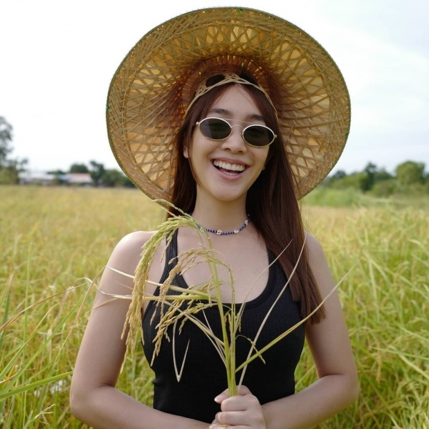 มิน พีชญา กลับบ้านเกิดพาทัวร์สวนที่ขอนแก่น อากาศดีเวอร์ ธรรมชาติสุดๆ