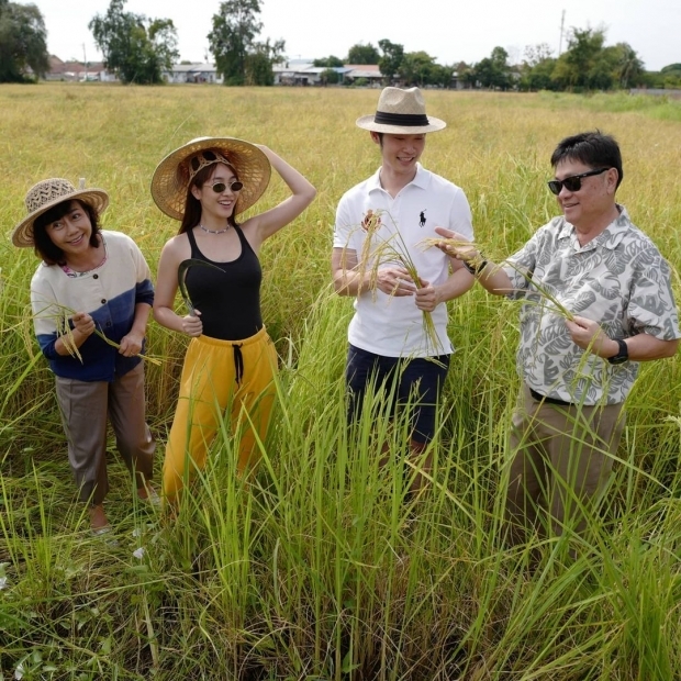 มิน พีชญา กลับบ้านเกิดพาทัวร์สวนที่ขอนแก่น อากาศดีเวอร์ ธรรมชาติสุดๆ