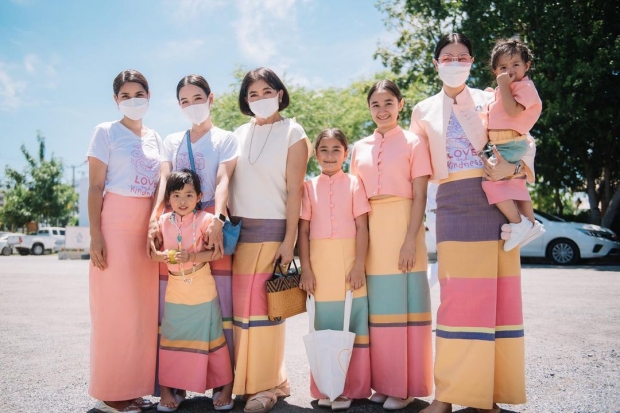 เปิดภาพบรรยากาศ “คุณพ่อแพนเค้ก” ละทางโลก เข้าสู่ทางธรรม 