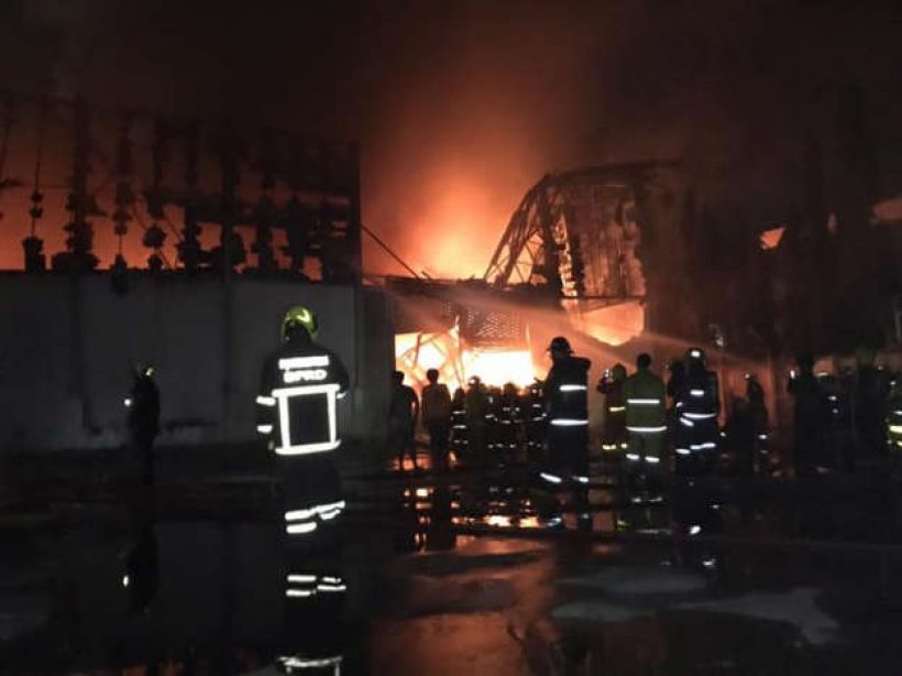 ไฟไหม้โรงงานเฟอร์นิเจอร์ เปิ้ล นาคร เปิดใจความเสียหายโรงเก็บเจ็ตสกี