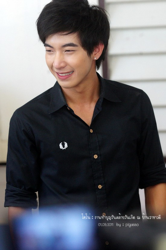 โตโน่