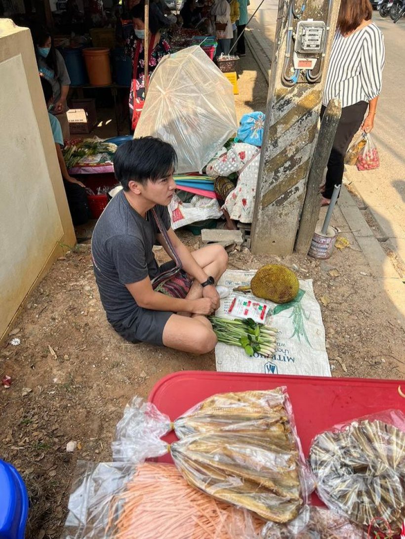 โกสินทร์ พูดเเล้ว หลังภาพขายผักถูกเเชร์สนั่น ชีวิตตกอับจริงเหรอ?