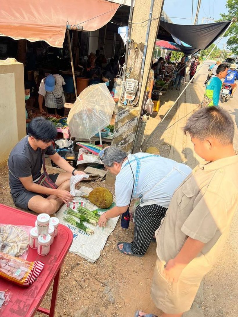 โกสินทร์ พูดเเล้ว หลังภาพขายผักถูกเเชร์สนั่น ชีวิตตกอับจริงเหรอ?