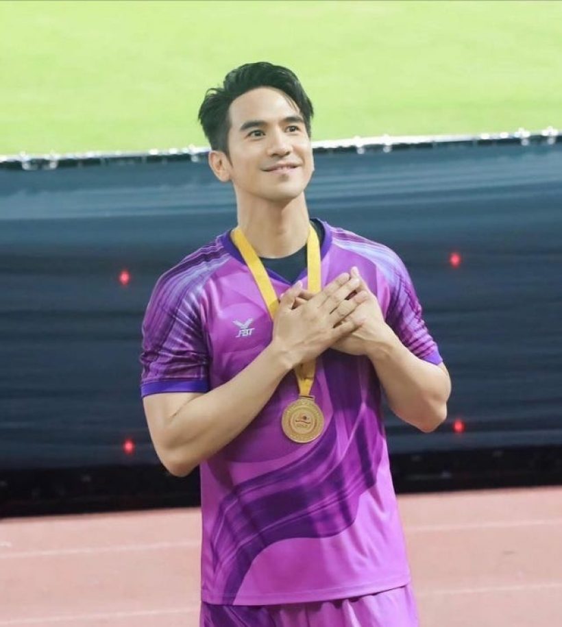   พี่หมื่นโป๊ปว่าไง? ถูกตั้งฉายาพระเอกอินโทรเวิร์ต ปีนี้มีละครอีกไหม?