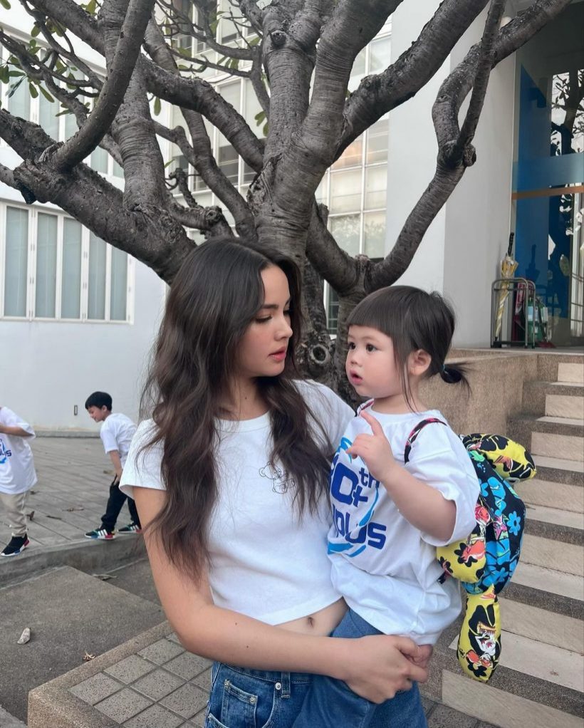 ชมพู่มองเห็นความเป็นแม่ในญาญ่า ลั่นถ้ามีลูกก็น่ารัก