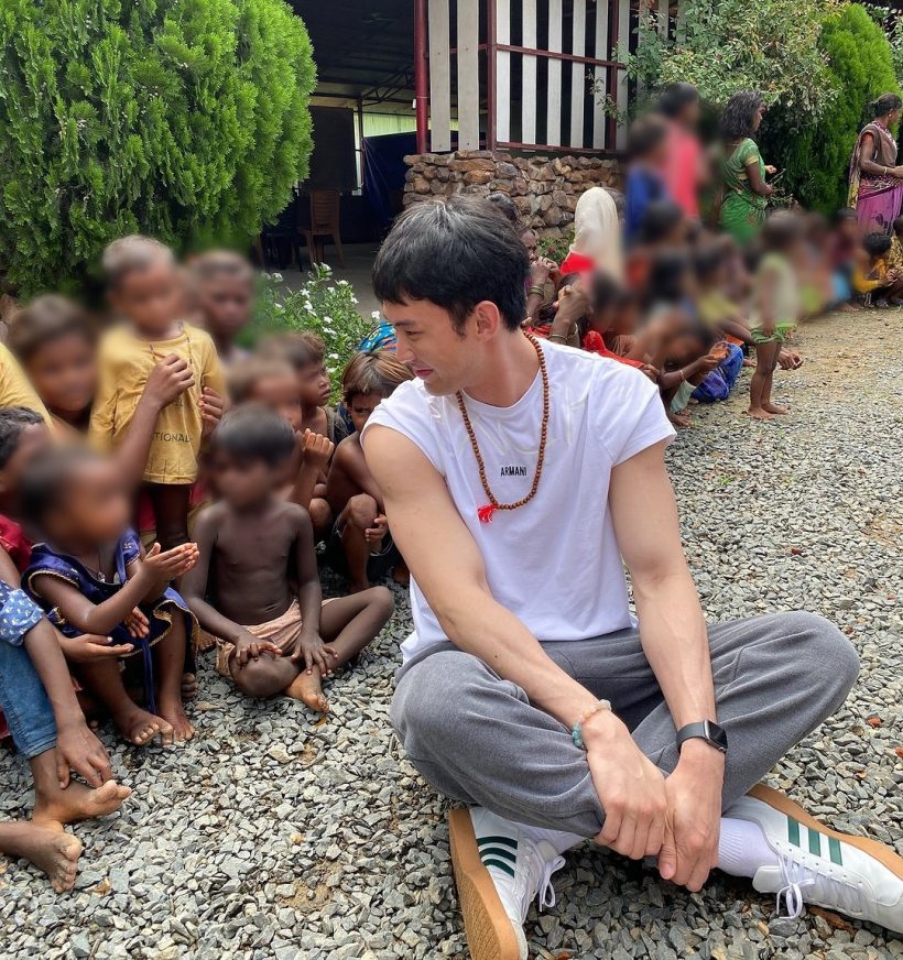 รวยทั้งเงินและน้ำใจ ดาราดัง ไปทำบุญถึงอินเดีย