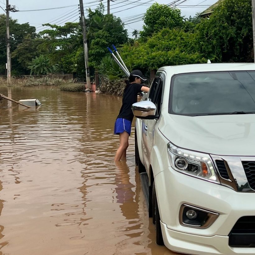 แม่ริชชี่เปิดใจเห็นสภาพบ้านหลังน้ำลด เสียหายหนัก