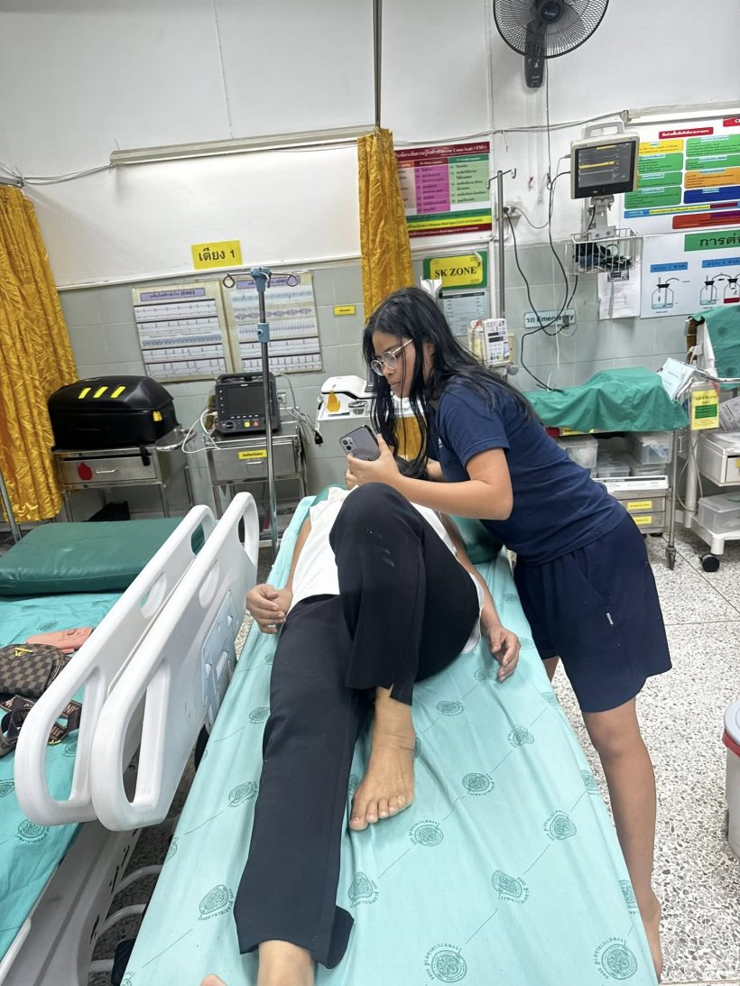 เเฟนๆใจหาย! หมอลำดัง ประสบอุบัติเหตุกู้ภัยหามส่งรพ.